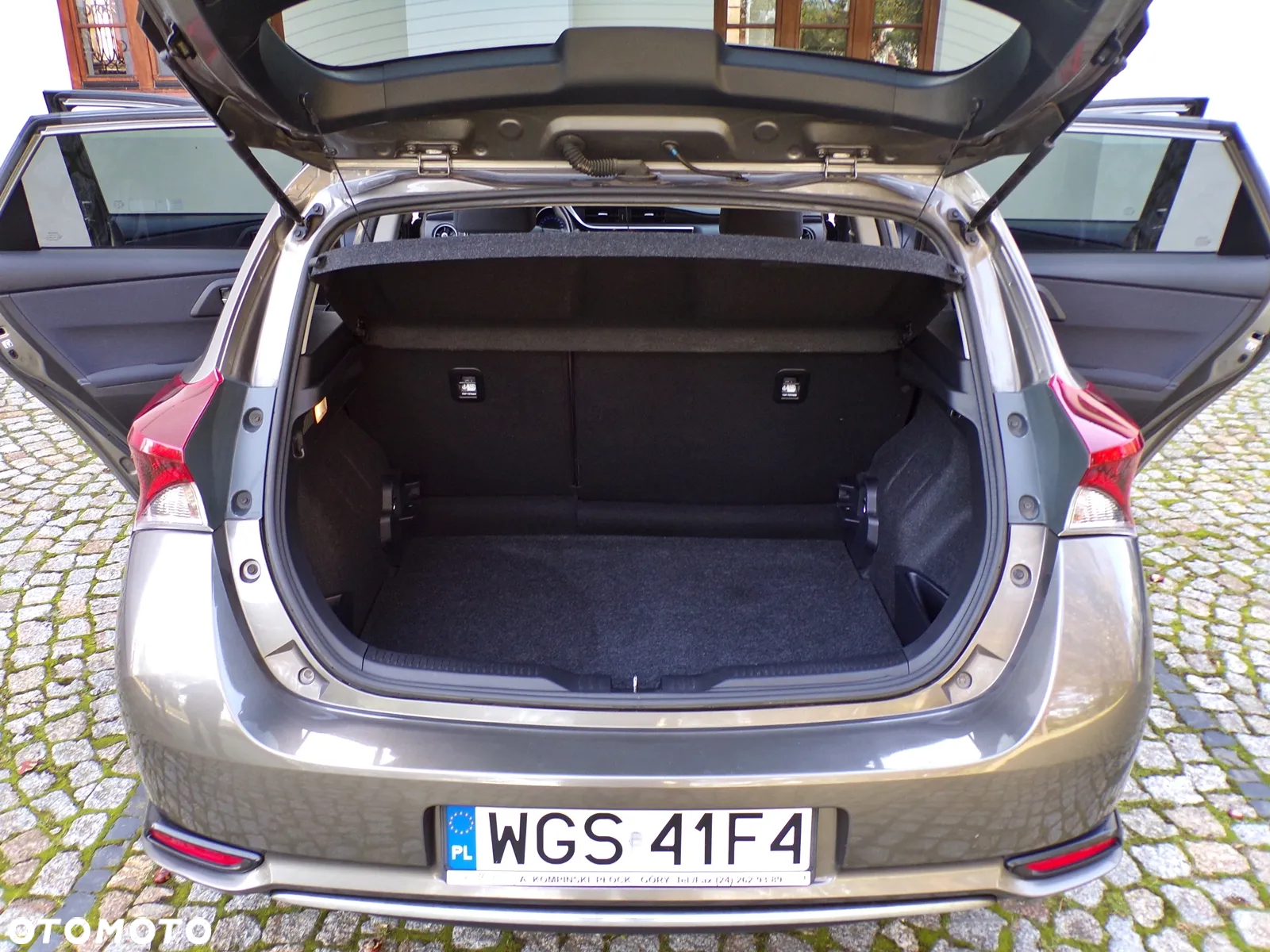 Toyota Auris 1.6 Comfort - 26