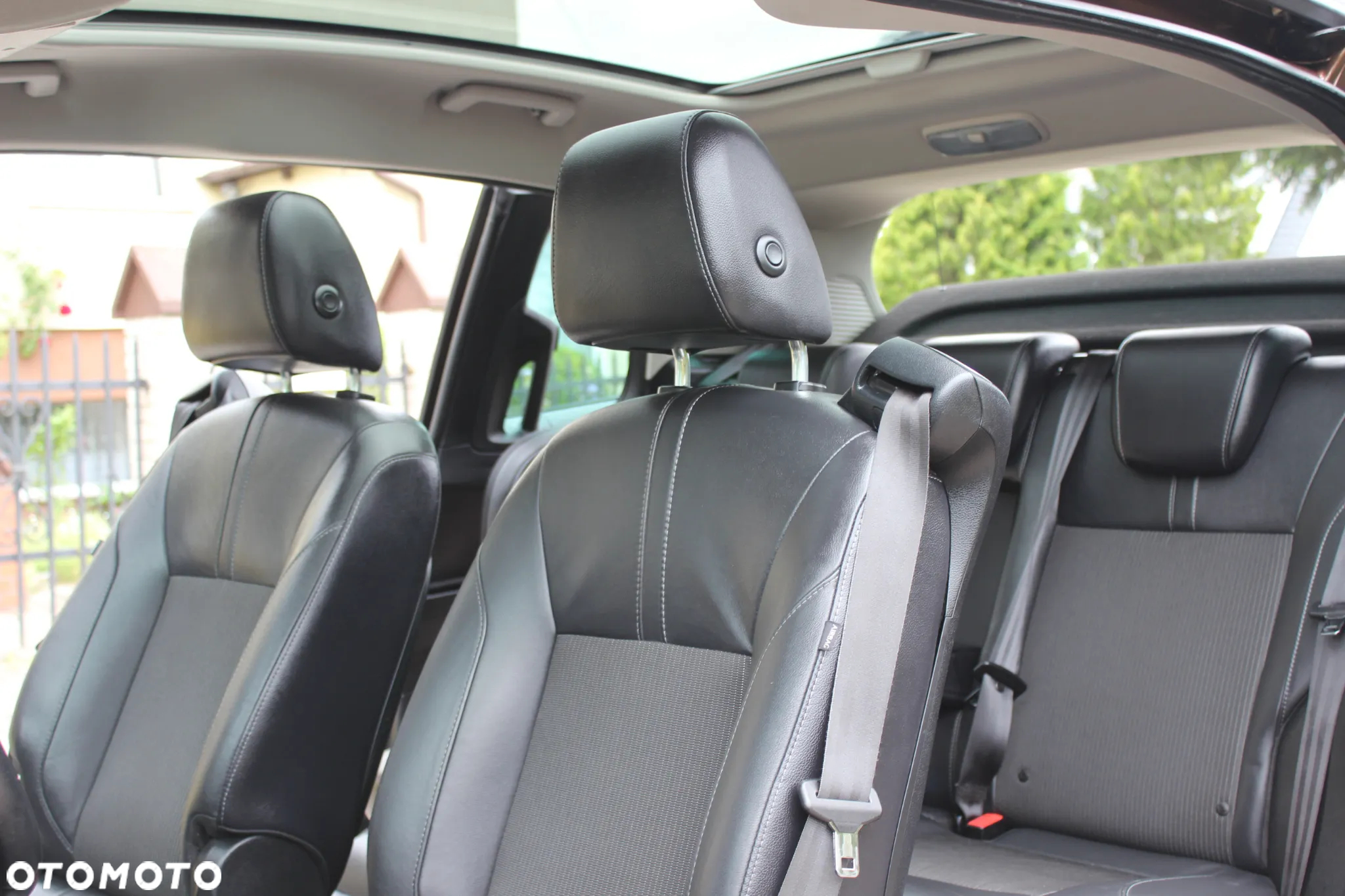 Ford B-MAX 1.6 TDCi Titanium X - 13
