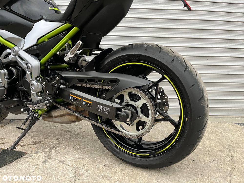 Kawasaki Z 900 - 14