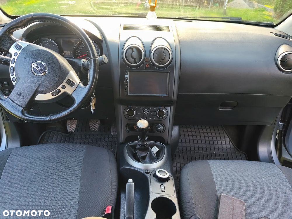 Nissan Qashqai - 10