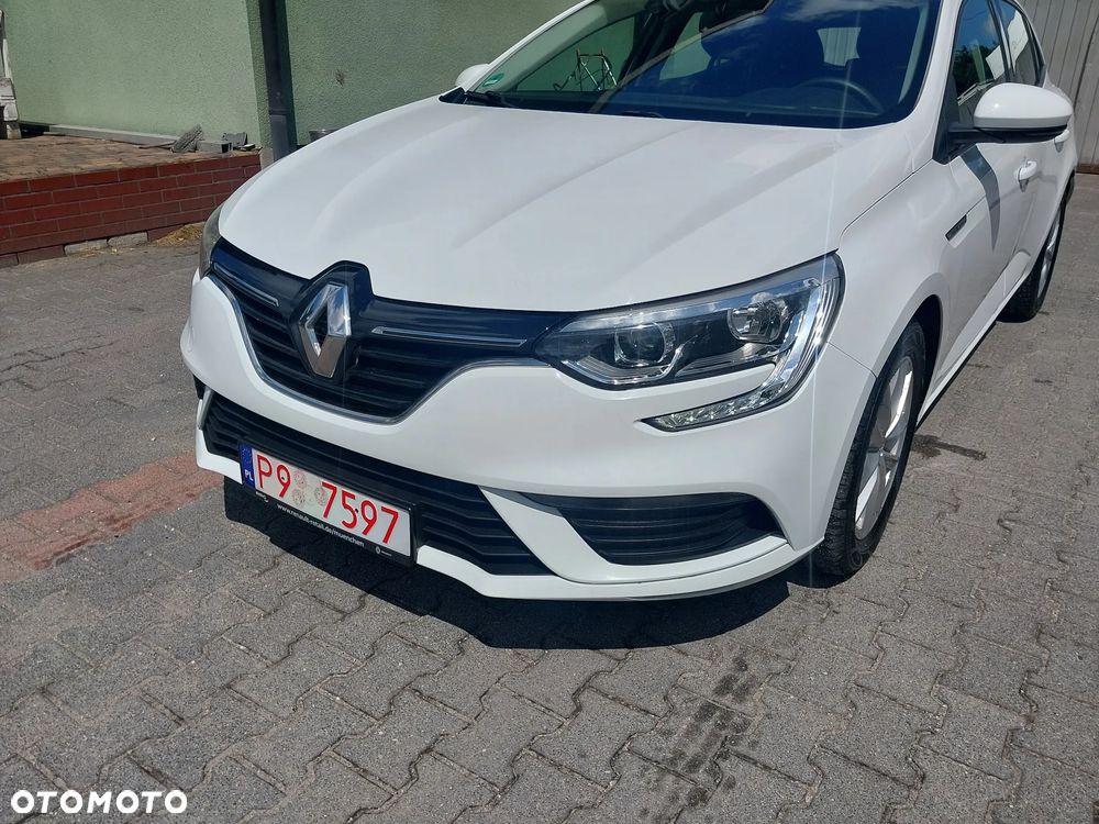 Renault Megane - 12