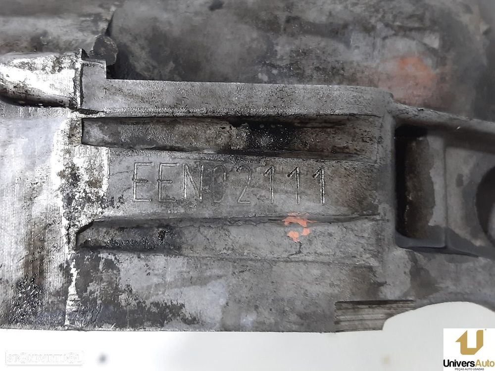 CAIXA VELOCIDADES VOLKSWAGEN PASSAT 2001 -EEN - 5