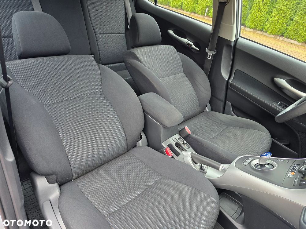 Toyota Auris 1.8 HSD Sol - 17