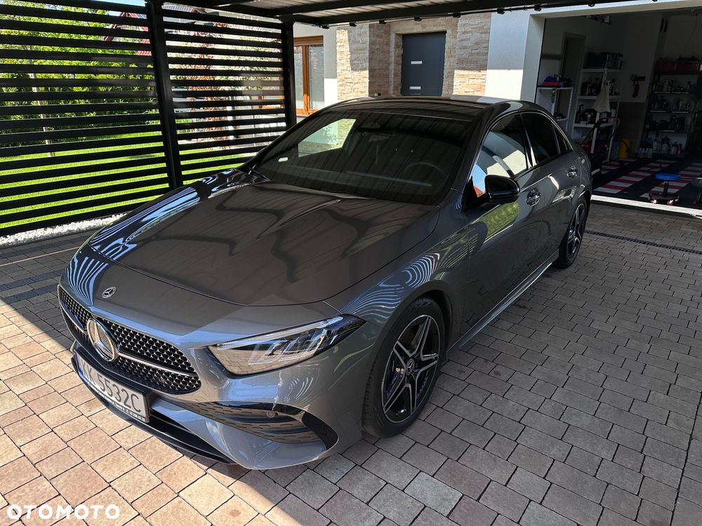 Mercedes-Benz Klasa A 220 4-Matic AMG Line 7G-DCT - 35