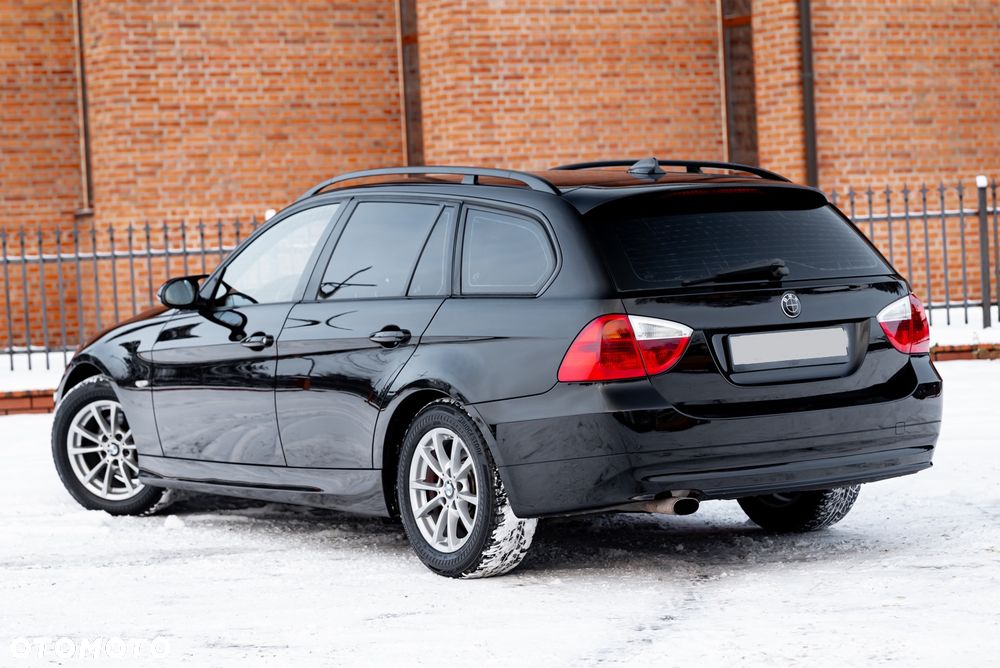 BMW Seria 3 320d DPF - 13