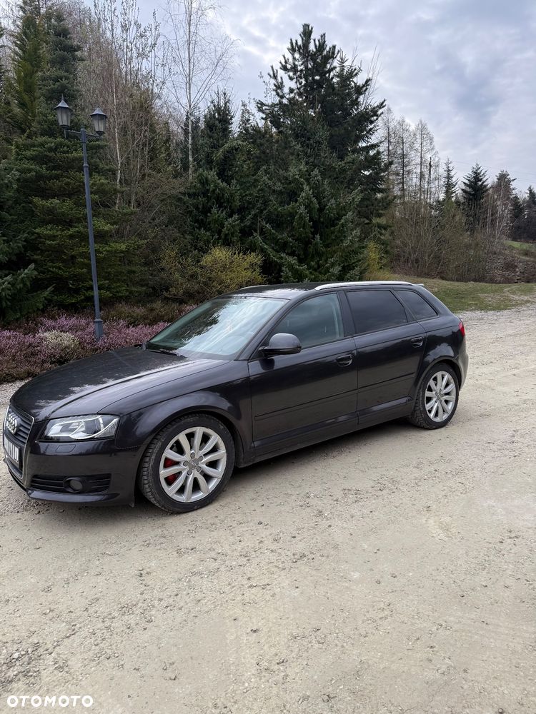 Audi A3 Sportback 2.0 TDI DPF quattro Ambiente - 3
