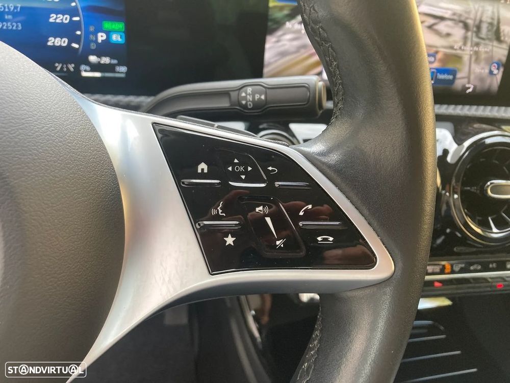 Mercedes-Benz A 250 e 8G-DCT Edition 2021 — fotografia 14