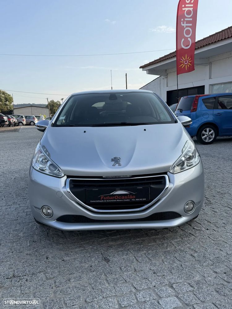Peugeot 208 1.2 VTi Active - 4