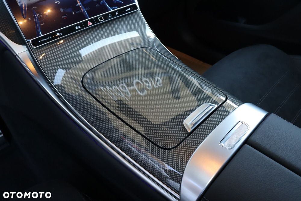 Mercedes-Benz GLC - 13