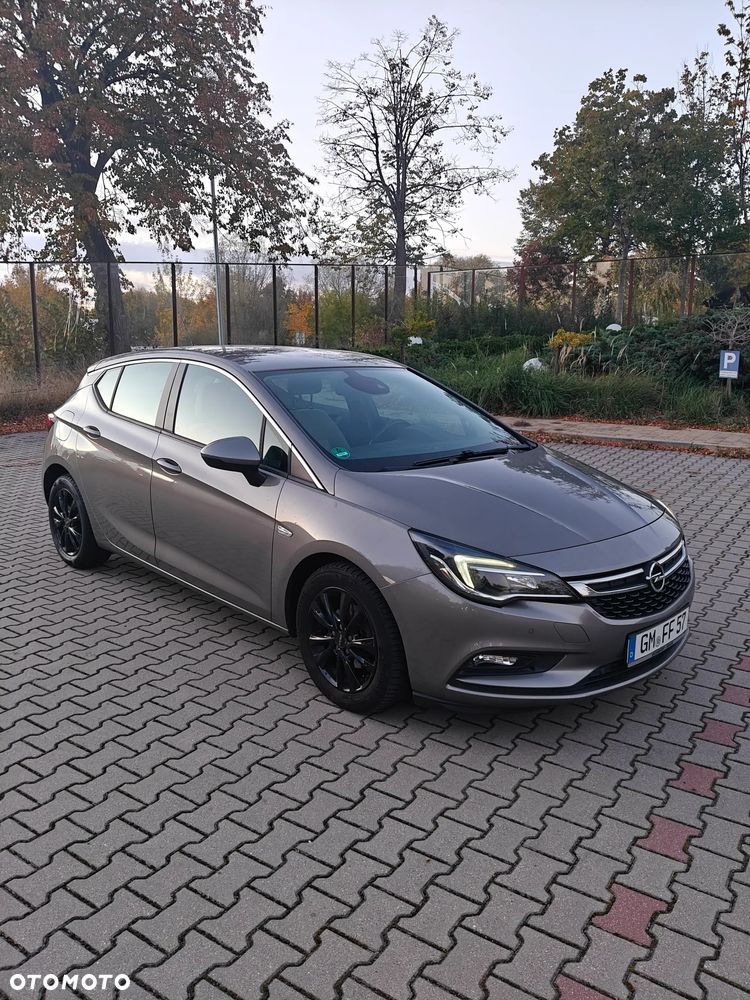 Opel Astra - 1