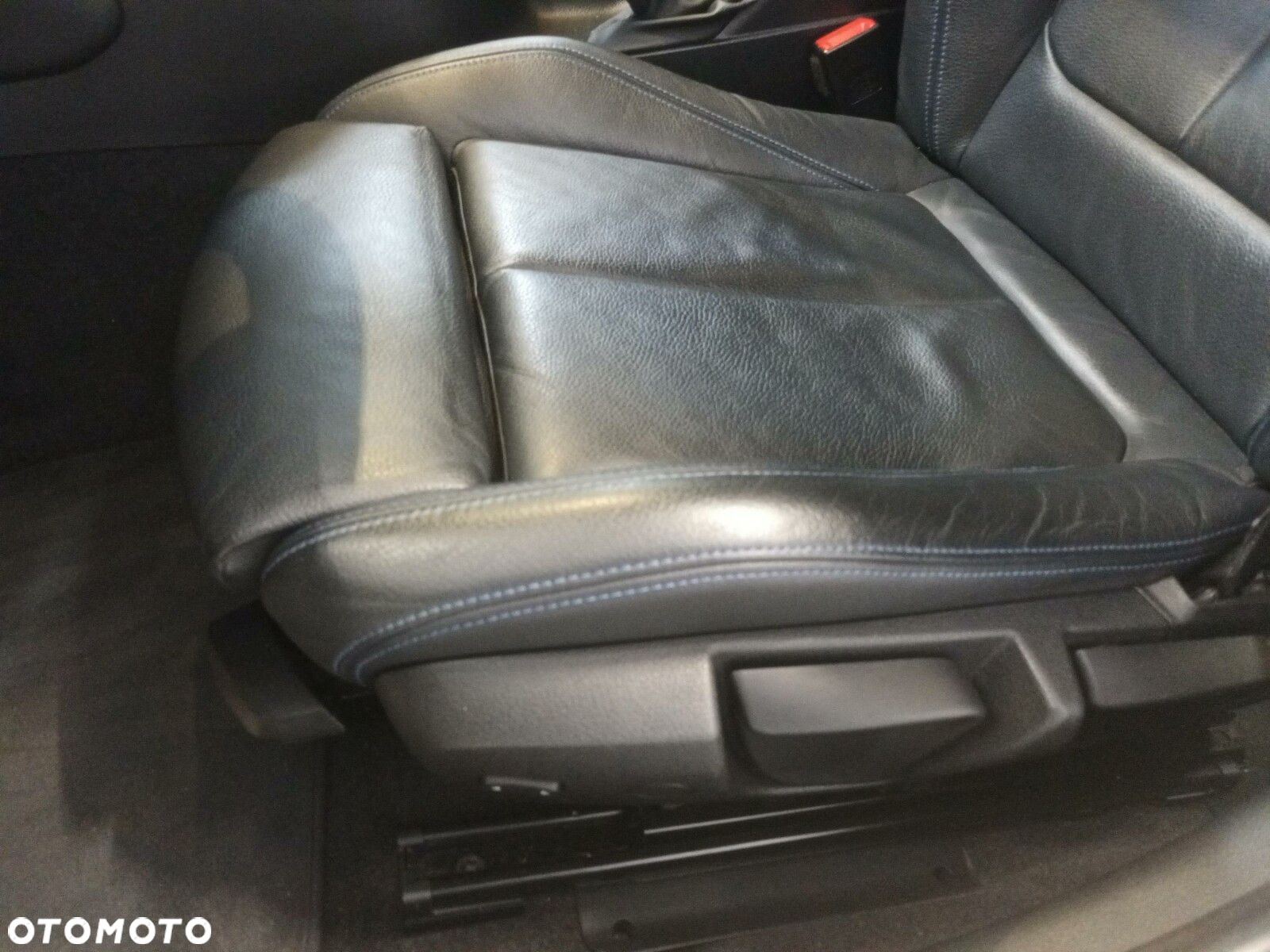 BMW Seria 1 - 13