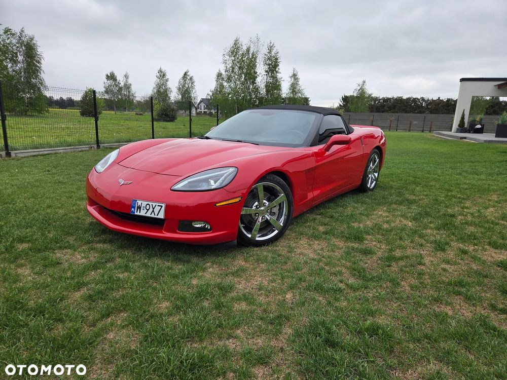 Chevrolet Corvette - 22