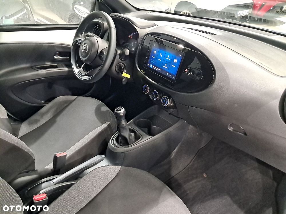 Toyota Aygo X - 9