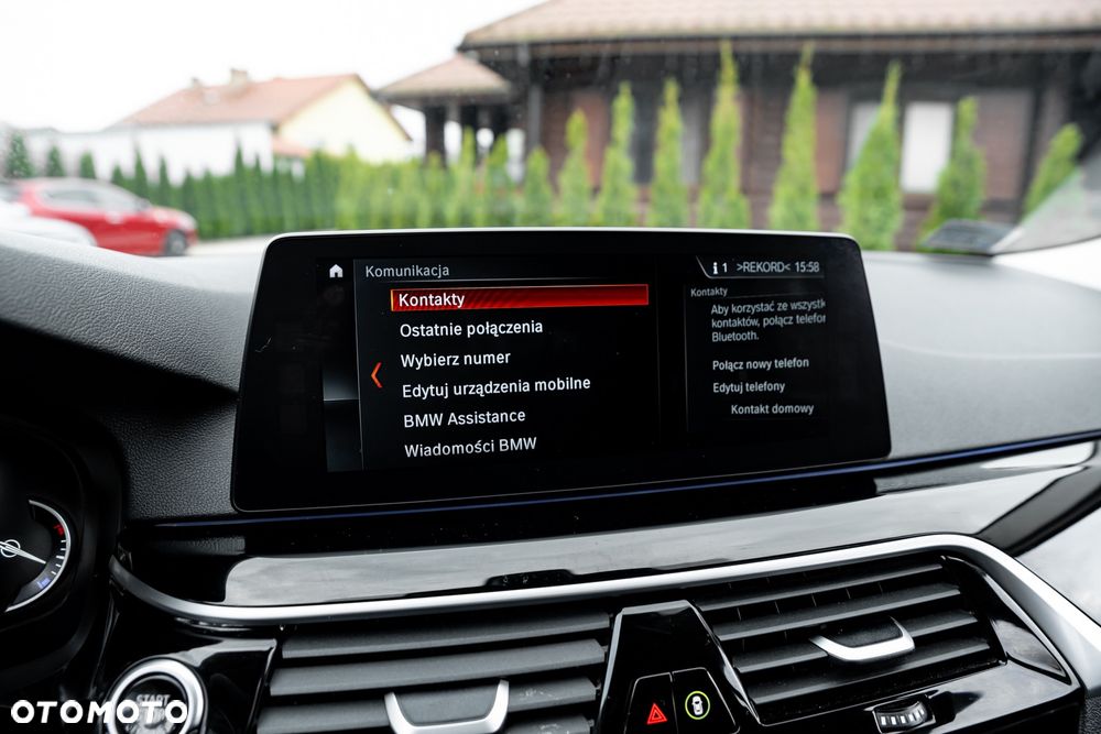 BMW Seria 5 520d xDrive Sport Line sport - 35