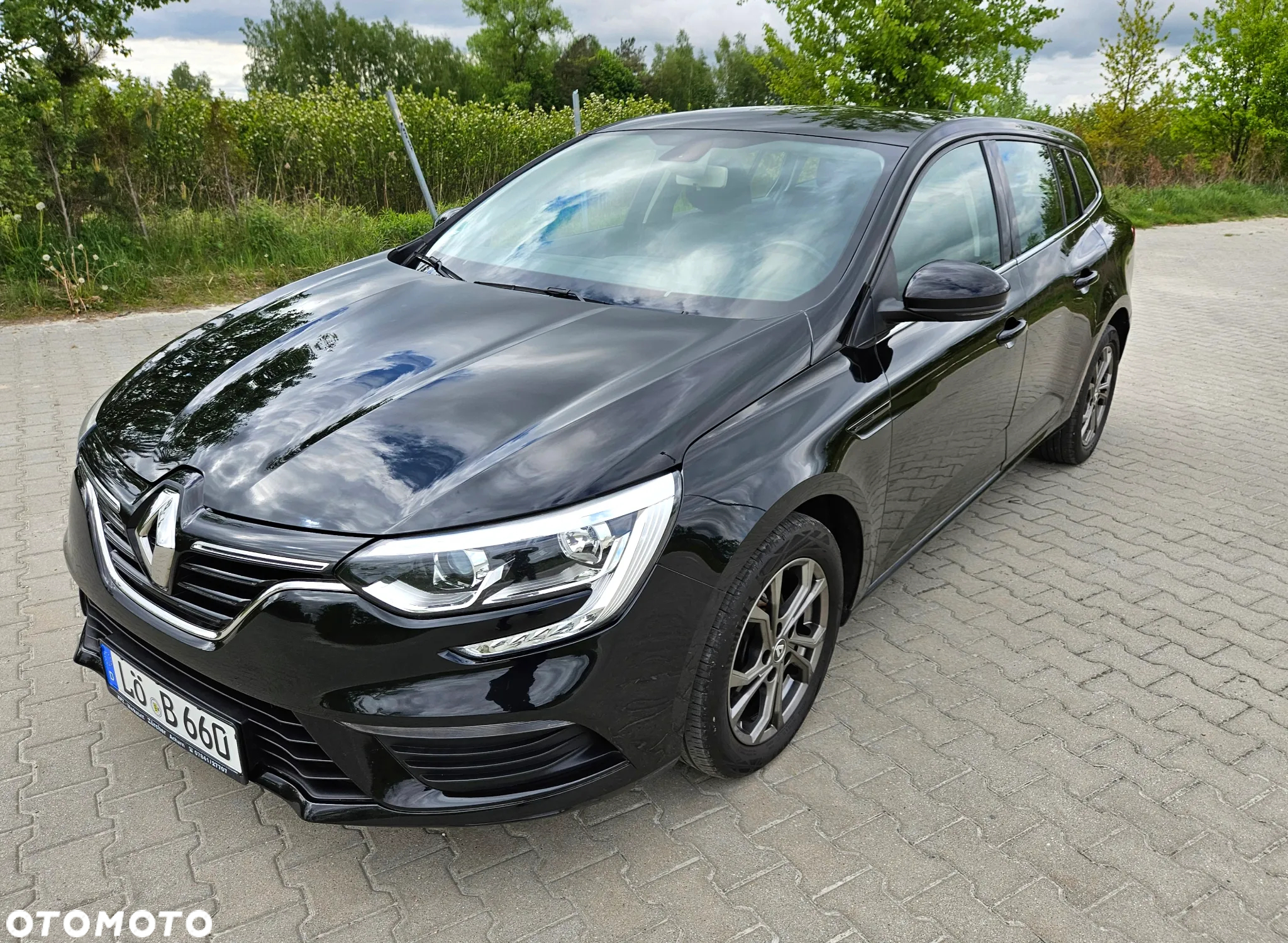 Renault Megane Grandtour ENERGY TCe 130 INTENS - 2