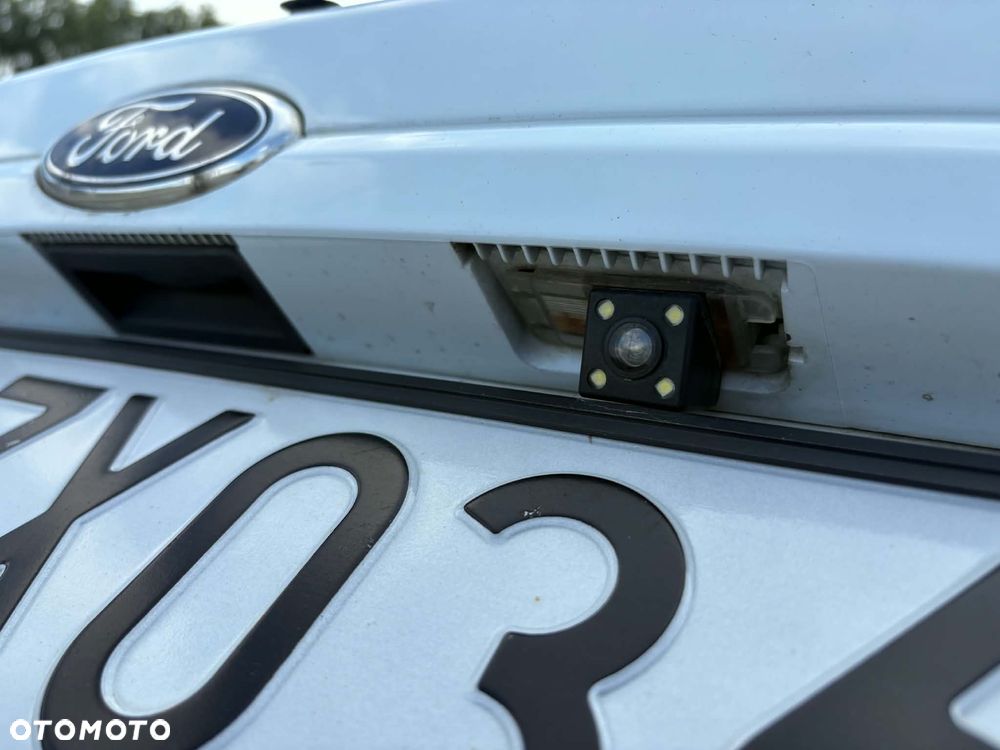 Ford Fiesta - 28