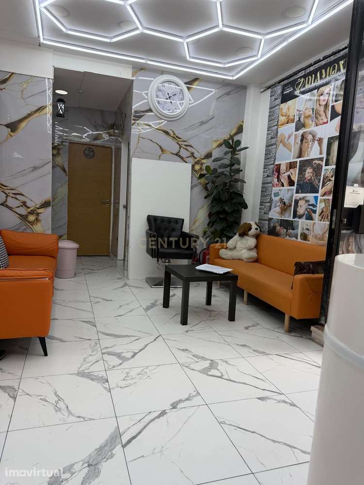 Luxuoso Salão de Cabeleireiro em Odivelas, Lisboa para Trespasse - Grande imagem: 5/18