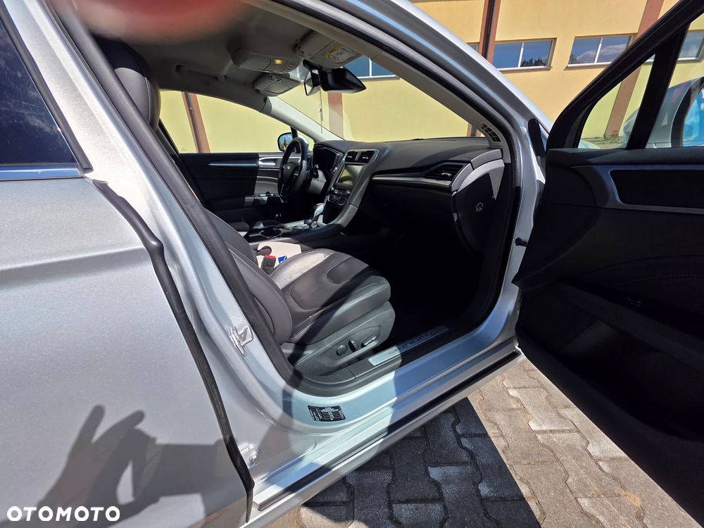 Ford Mondeo 2.0 TDCi Titanium PowerShift - 5