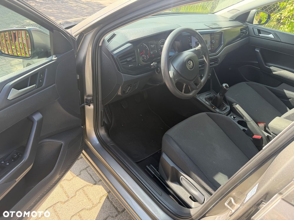 Volkswagen Polo 1.0 MPI Special Edition - 9