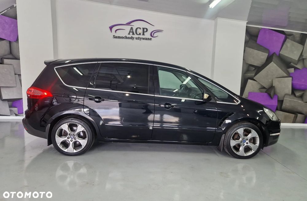 Ford S-Max - 16