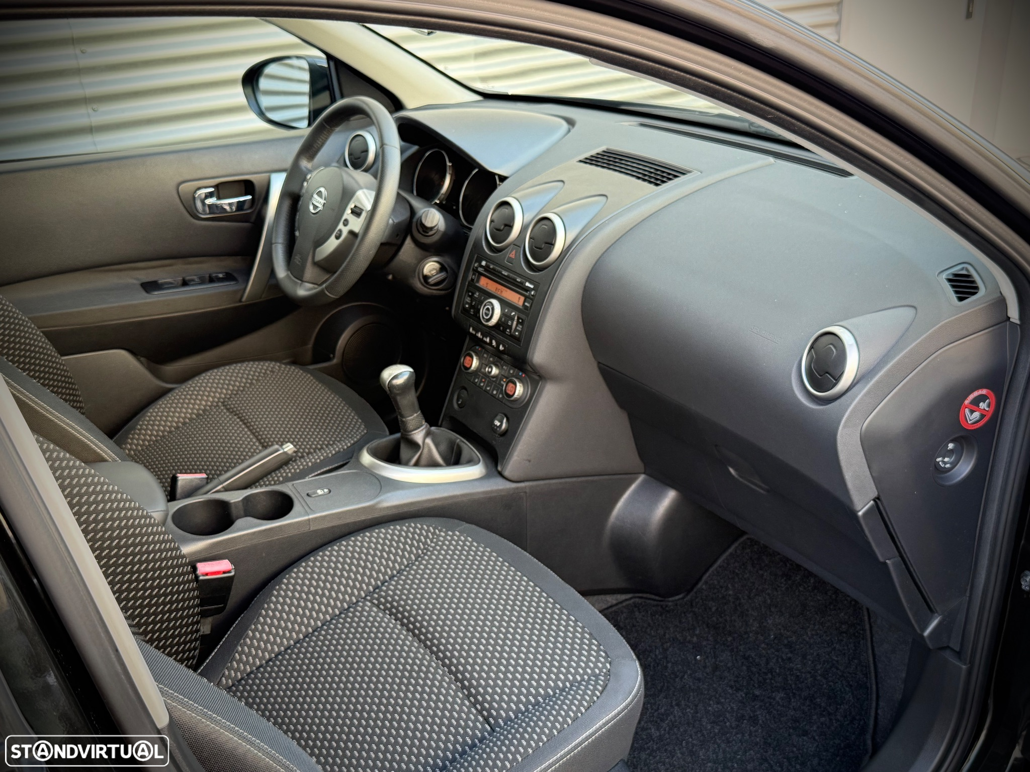 Nissan Qashqai 1.6 Tekna Sport 17 - 9