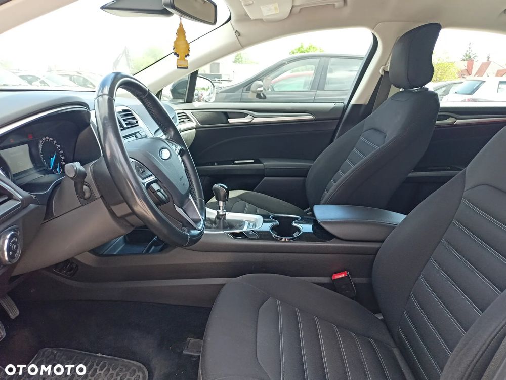 Ford Mondeo - 9
