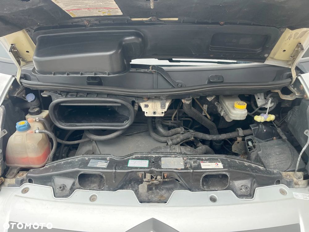 Citroën JUMPER 2,2 HDI L3H2 120 KM - 11