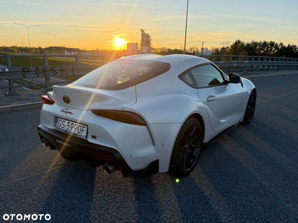 Toyota Supra - 15