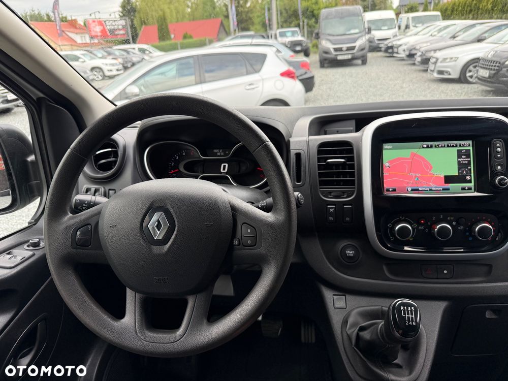 Renault TRAFIC - 6