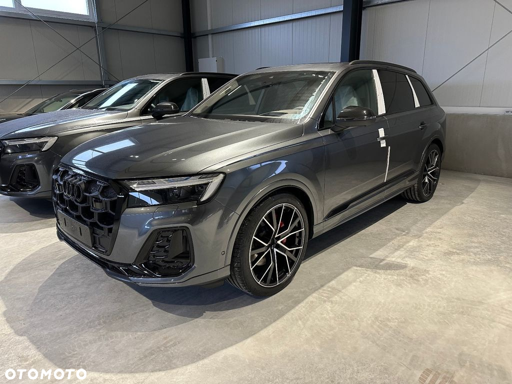 Audi Q7 - 3