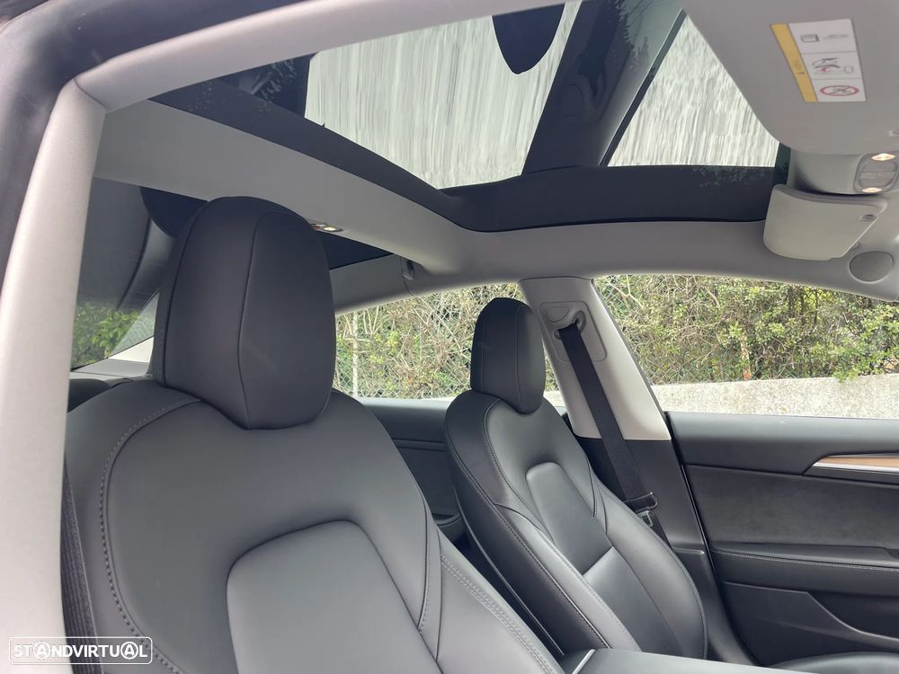 Tesla Model 3 Standard Range Plus RWD - 28