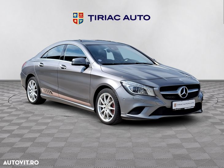 Mercedes-Benz CLA 200 7G-DCT Urban - 9