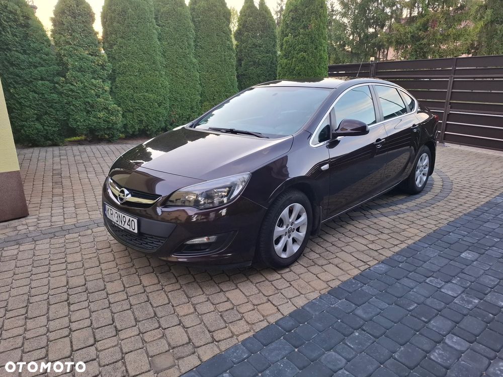 Opel Astra 1.4 T Energy EU6 - 1