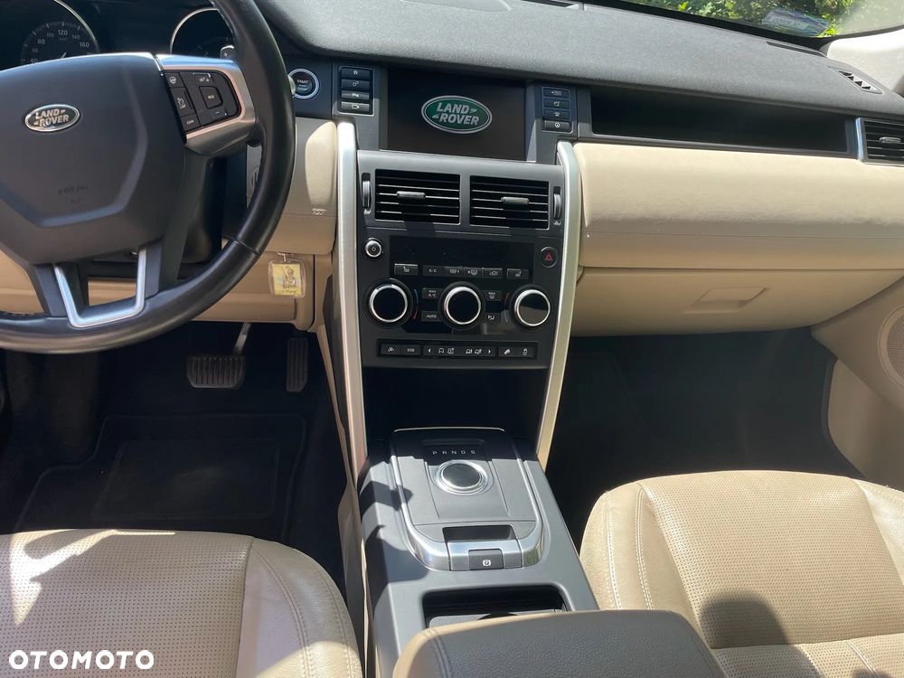Land Rover Discovery Sport 2.0 TD4 HSE - 11
