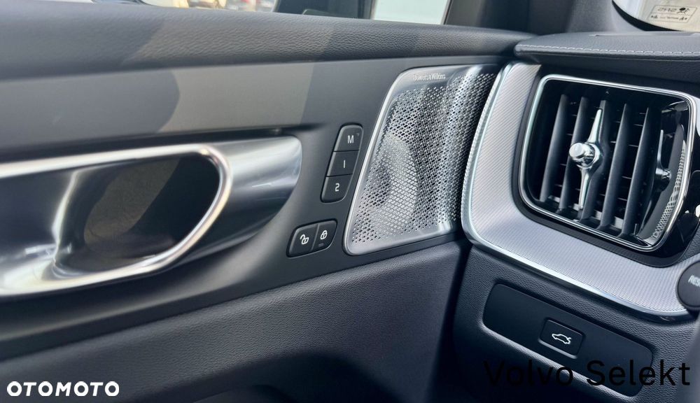 Volvo XC 60 - 10