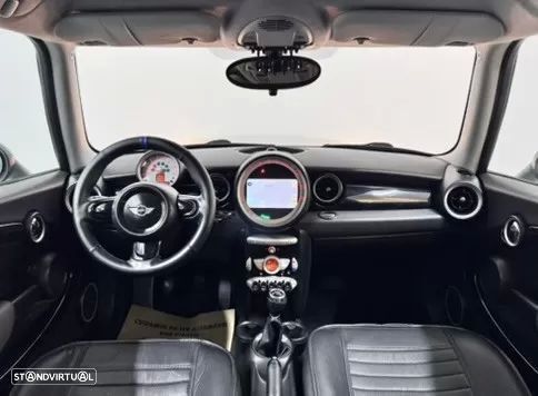 MINI 3 Portas Cooper D - 24