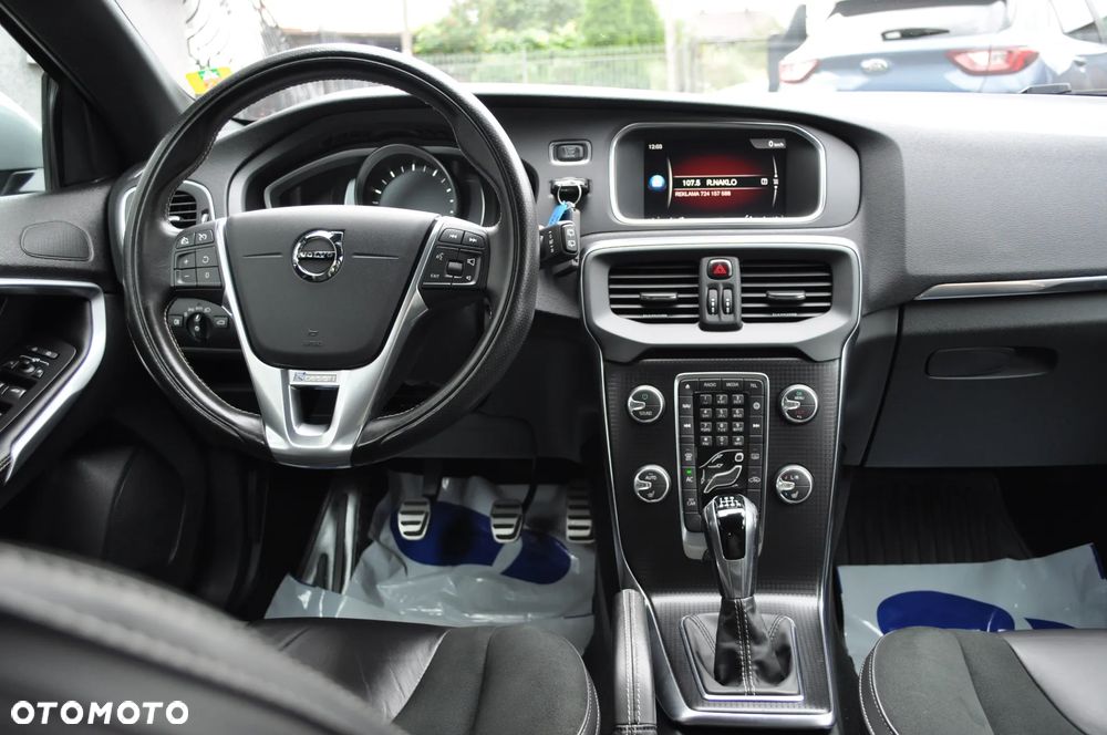 Volvo V40 T3 RDesign - 14