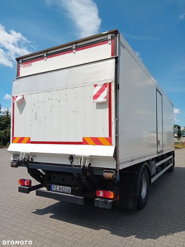 Iveco EUROCARGO - 10