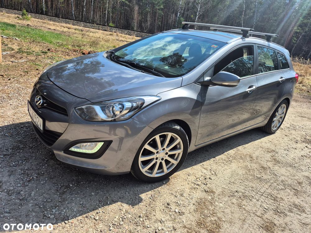 Hyundai i30 i30cw 1.4 CRDi Advantage - 1