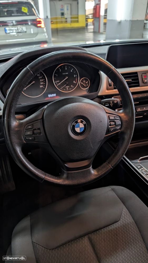 BMW 320 d Auto - 9
