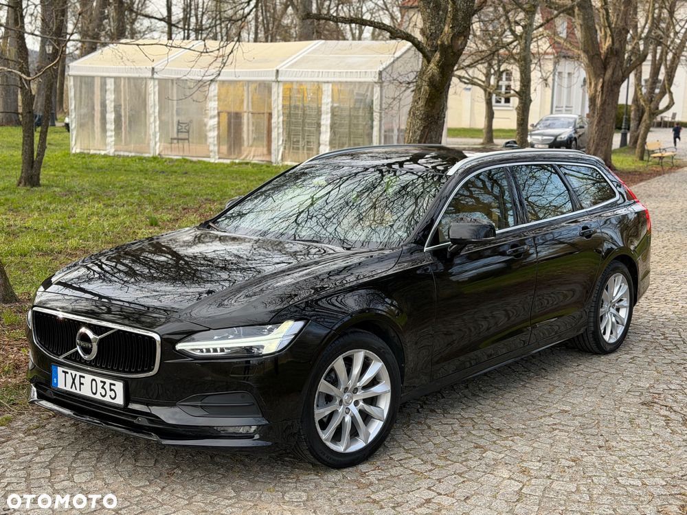 Volvo V90 D4 Geartronic Momentum Pro - 1