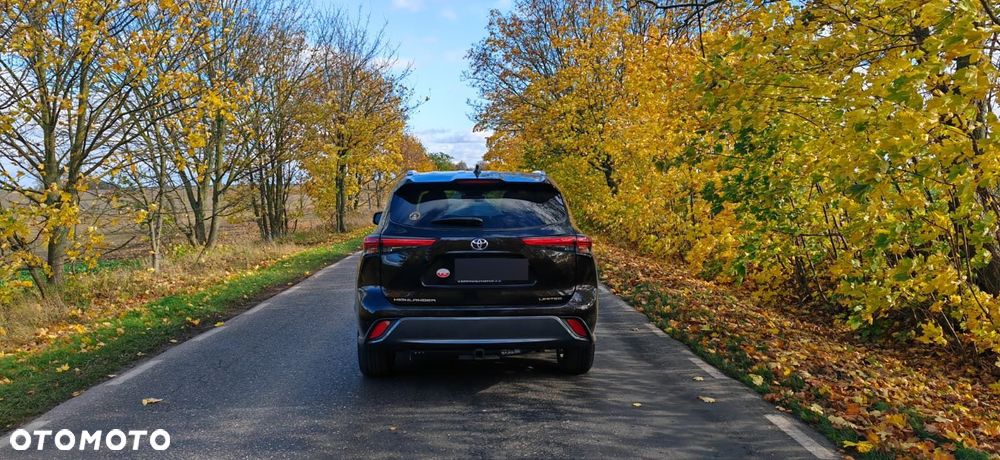 Toyota Grand Highlander - 5