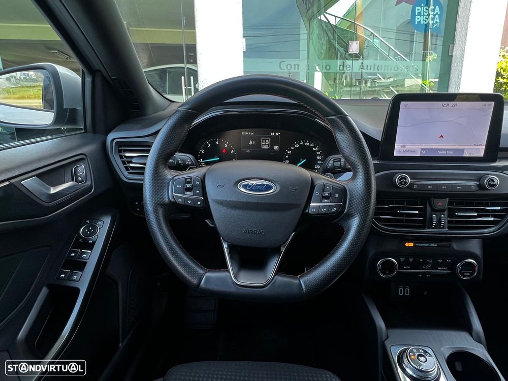 Ford Focus 1.0 EcoBoost MHEV ST-Line X Aut. - 33