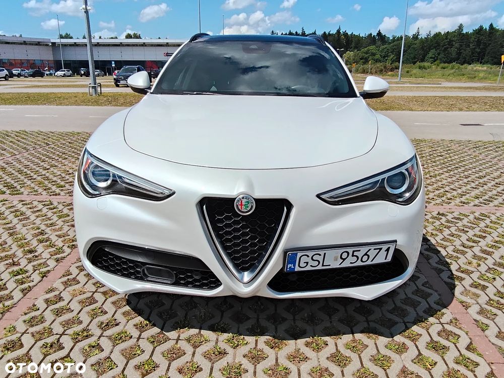 Alfa Romeo Stelvio 2.0 Turbo TI Q4 - 14