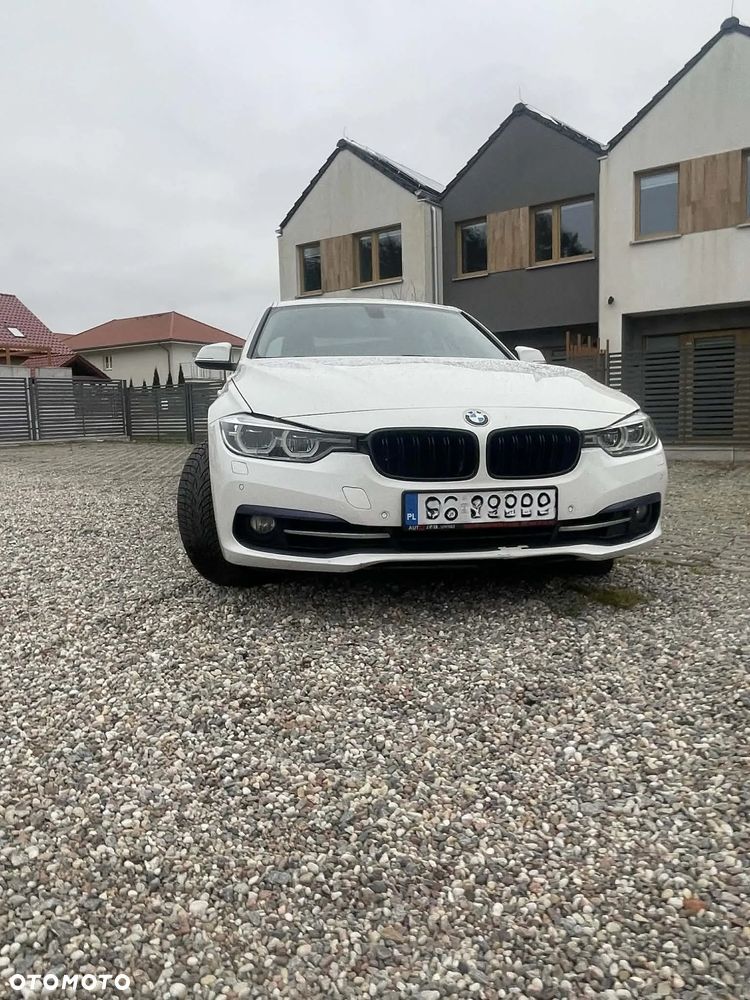 BMW Seria 3 318i Sport Line Shadow - 8