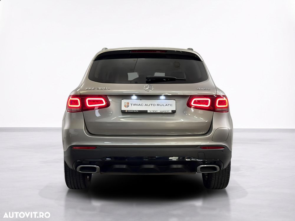 Mercedes-Benz GLC - 5