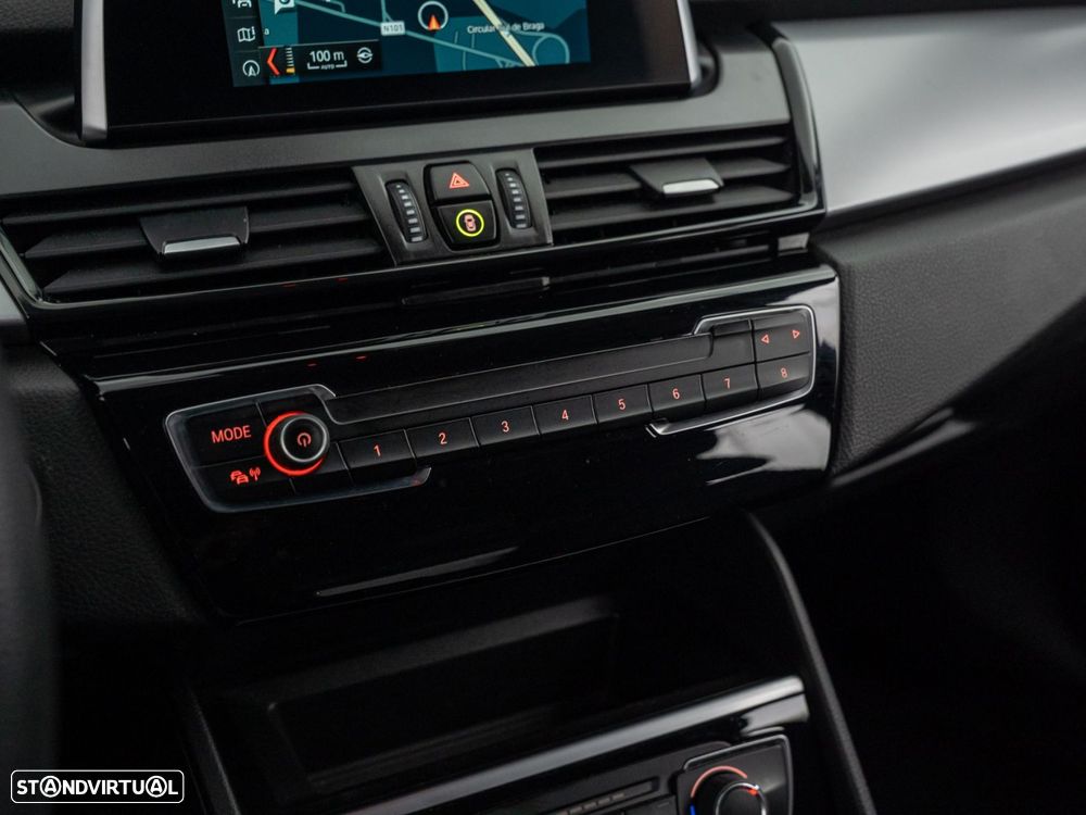 BMW 216 Active Tourer d - 24