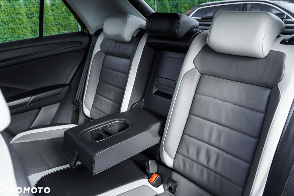 Volkswagen T-Roc 1.5 TSI Style DSG - 34