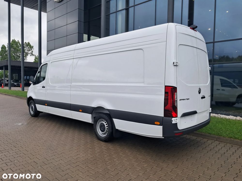 Mercedes-Benz Sprinter 319 CDI Furgon PRO  Ekstra Długi 4325+mm - 9
