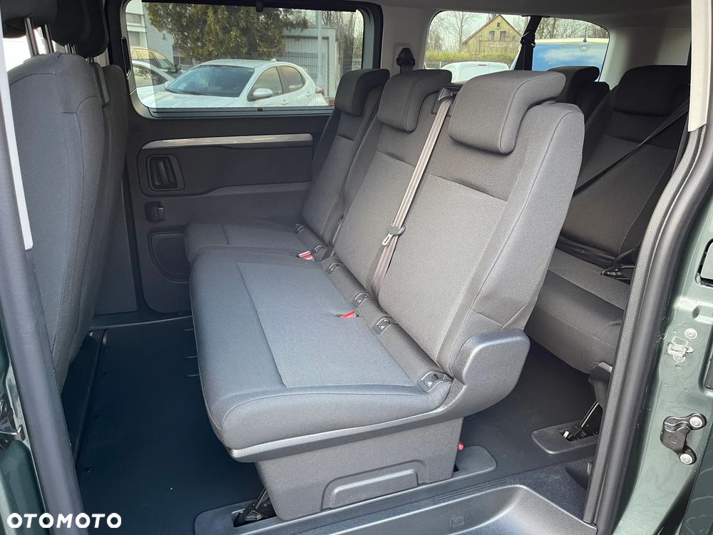 Toyota Proace Verso 2.2 D4-D Long Business - 19